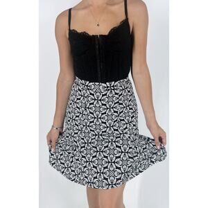 White House Black Market Black and White Frill Trim Skirt Size XS